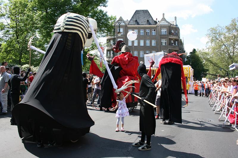 Echt street puppets (38).jpg